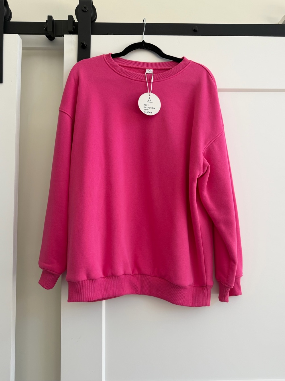 NWT Women’s Crewneck Sweatshirt - Hot Pink